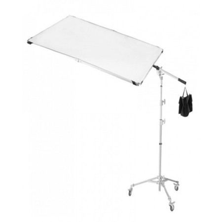 Reflector with Stand – 120x180 cm