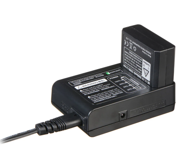 بطارية واحدة مع شاحن